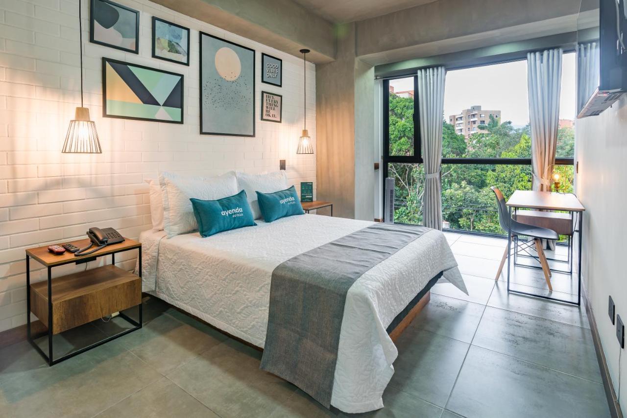 Aparthotel Loft 32 Medellin Living Zewnętrze zdjęcie
